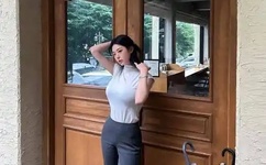 彭丹被吃奶门事件